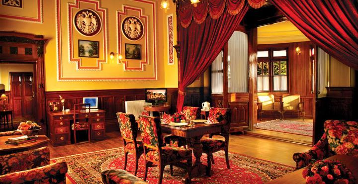 Welcomheritage Fernhills Royal Palace Ooty Extérieur photo