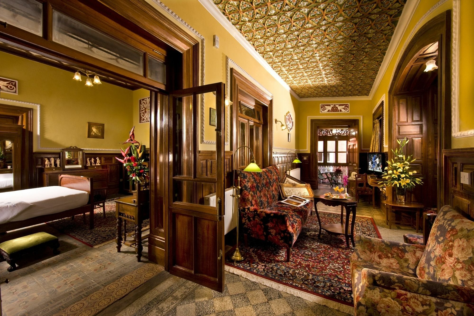 Welcomheritage Fernhills Royal Palace Ooty Extérieur photo